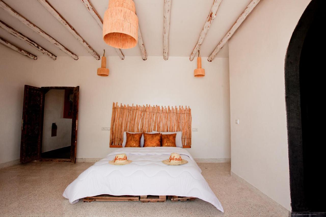 Aghmat Lodge Guest House Tamazouzte  Exterior foto